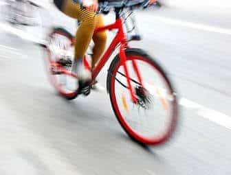 נתפס רוכב אופניים שנהג להטריד מינית נשים ברחובות אשדוד