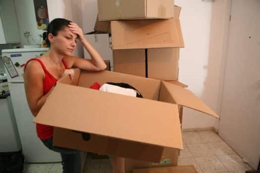 צעירים בישראל: איך השפיעה העלייה במחירי הדירות על דפוסי החיים שלהם?